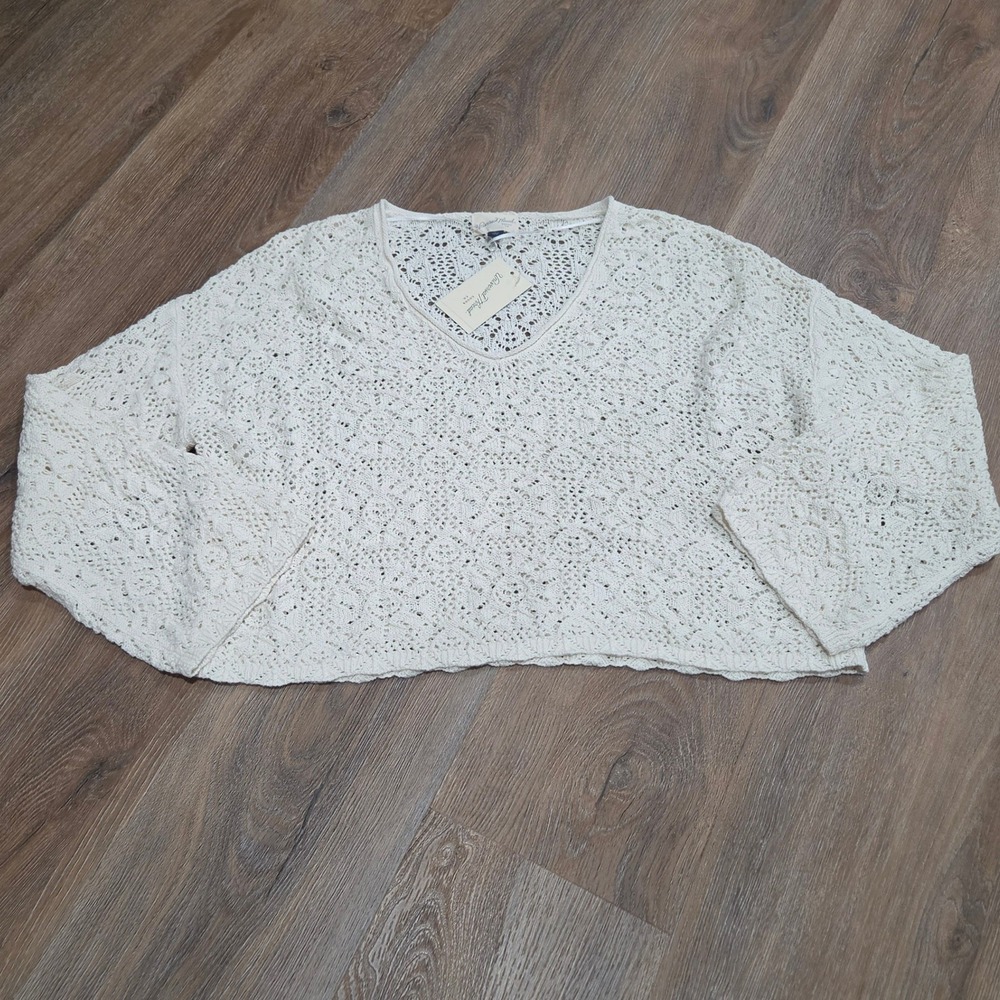 Universal Thread Cream Crochet Knit V-Neck Sweater Cotton Boho Cropped Large NWT
